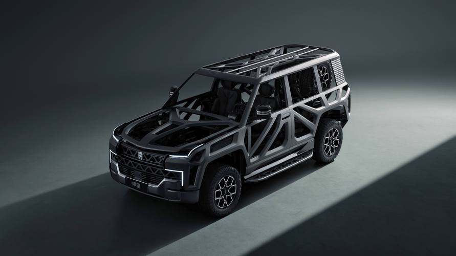 东莞300仰望U8硬派越野的科技魅力，国能汽车对传统燃油车市场的冲击